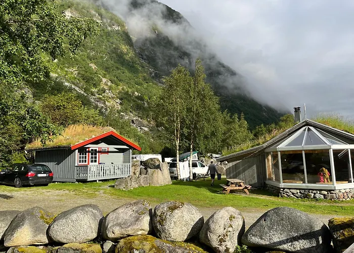 Melkevoll Bretun Camping