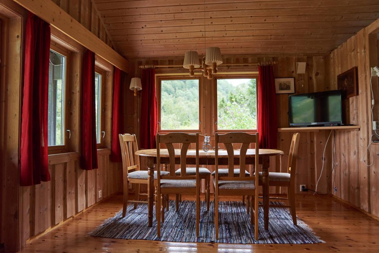 Ferienhaus Melkevoll Bretun